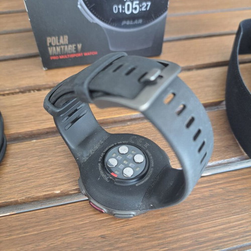 Polar Vantage V heart rate watch like new