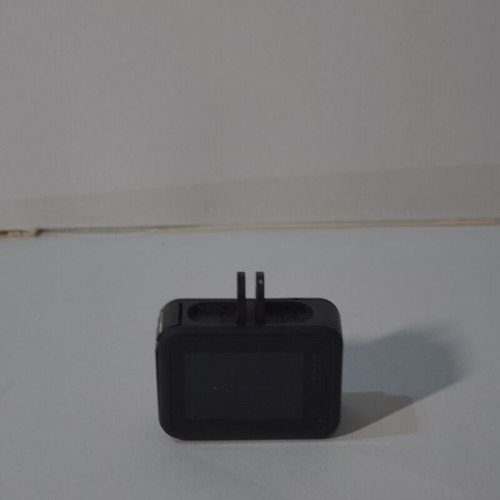 GoPro Hero 8+ camera like new with accessories 32GB and 256GB