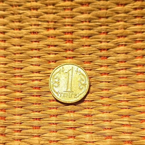 Kazakhstan 1 Tenge Coin 2000 used