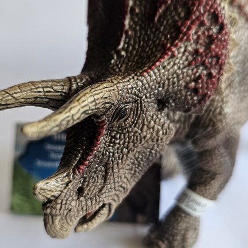 Φιγούρα Triceratops Schleich 15000, συλλεκτική μινιατούρα