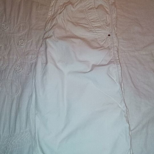Celio White Bermuda Shorts like new, size M, lightweight fabric