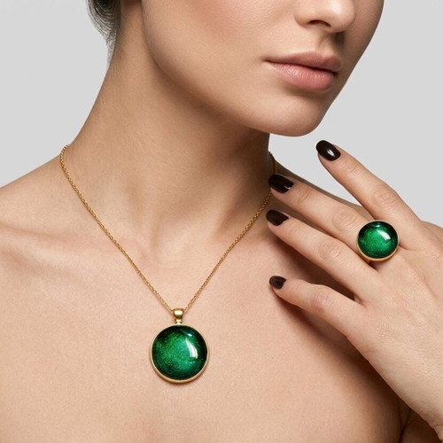 Emerald ring new, openable gold-plated steel