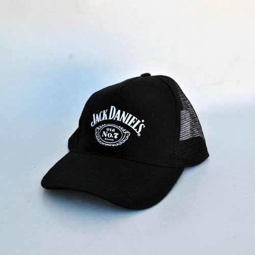 Jack Daniel’s black trucker hat like new, one size