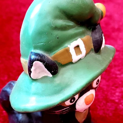 Vintage decorative candle black cat with green witch hat like new