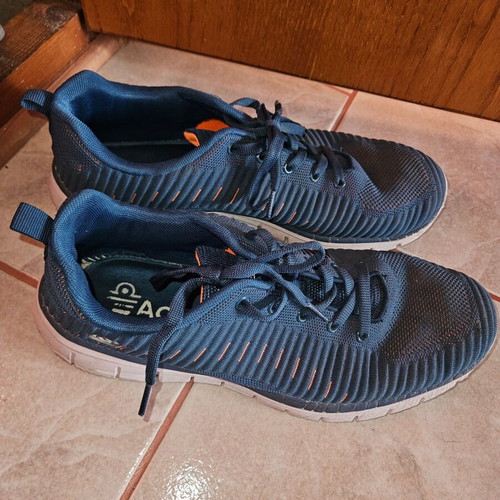 Admiral athletic shoes used, size 45, blue