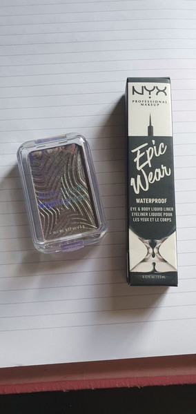 Nyx eyeliner and highlighter