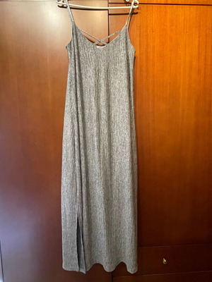 Pimkie dress silver with subtle shine like new