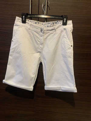 White shorts like new, size S/36/8