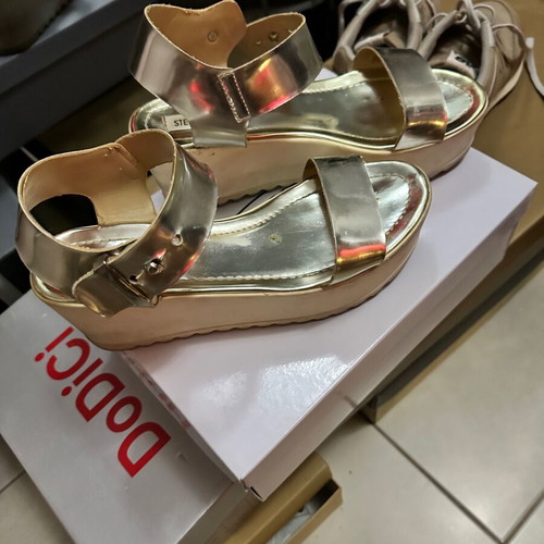 Steve Madden sandals used, size 38.5