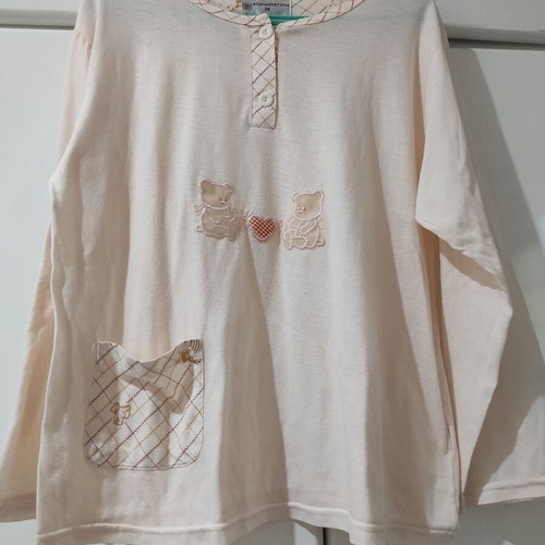 Buona Fortuna pajama top M, like new, beige