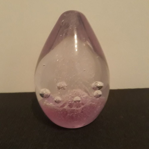 Alexandrite glass paperweight used, 578 g weight, 10 cm height