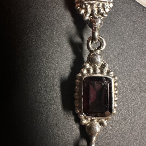Vintage 925 Sterling Silver Bracelet with Natural Faceted Garnets used
