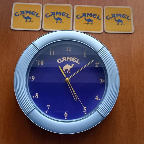 Camel wall clock vintage collectible used with 4 coasters