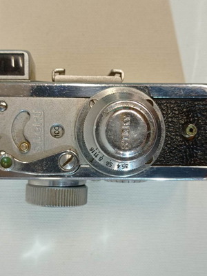 STEKY Model IIIB mini spy camera (16mm film ) της δεκαετίας του '50.