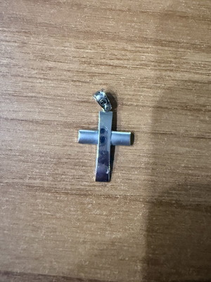 White Gold Cross 5.8gr 3.5cm x 2.5cm new