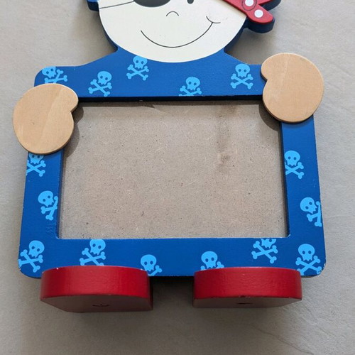 Pirate children's frame used