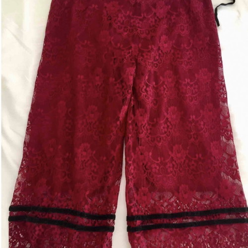 ZUIKI Cropped Lace Pants One Size Burgundy