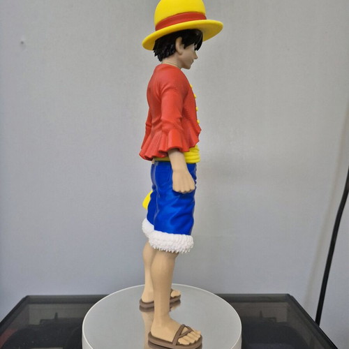 Monkey D. Luffy figure like new from One Piece