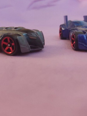 Matchbox Batmobile MBX Adventure City 2011-2012 like new