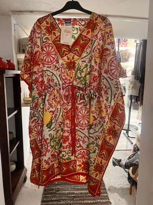 Dress with shirring, new, one size