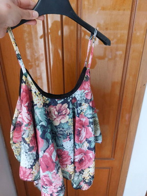 Women's short top one size new