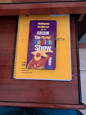 English lessons with Ozmo VHS used, 5 tapes