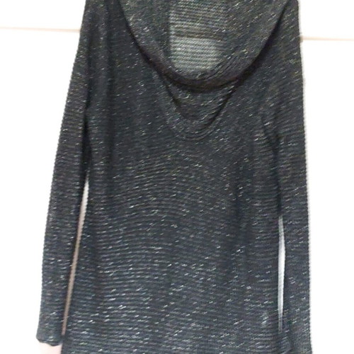 Black blouse with silver thread like new, size L