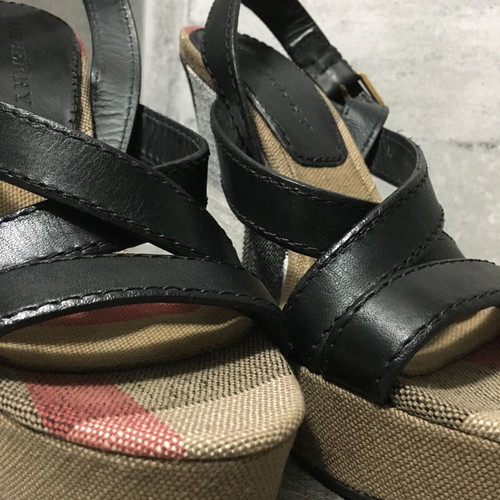 Burberry shoes used, excellent condition, size 37-38