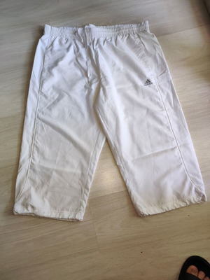 Adidas Vintage 3/4 Capri Pants size L like new, white
