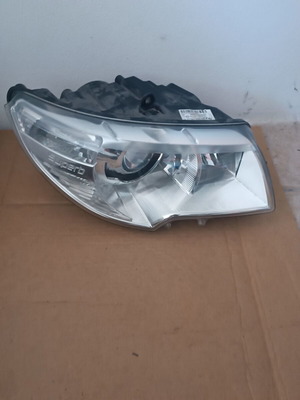 Φανάρι εμπρός δεξιό για Skoda Superb '08-'15, σε άριστη κατάσταση