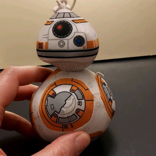 BB8 keychain Star Wars like new