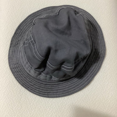 Women's hat new, gray, narrow fit