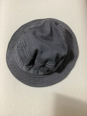 Women's hat new, gray, narrow fit