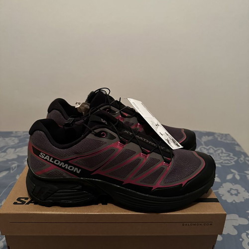 Salomon XT-Pathway Size 44 athletic shoes new, black