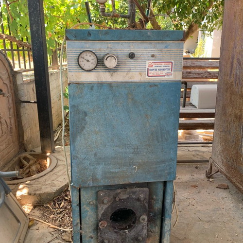 Heating set used with Thyssen burner, boiler, oil tank 1000L
