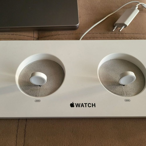 Apple Watch Store Retail Display Demo Charging Dock like new