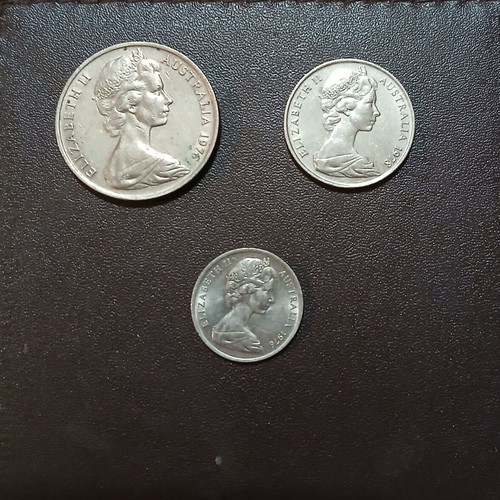 Set of three Australian coins 5, 10 and 20 pence 1976/1978