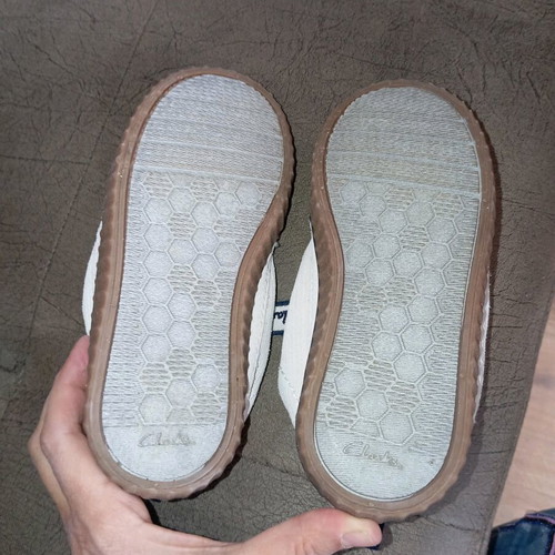 Clarks sports shoes new, size 30