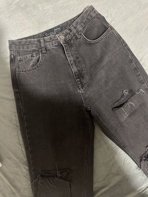 Mom fit jeans Stradivarius like new, black and gray