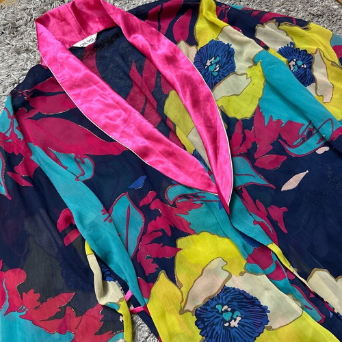 Karavan Floral Kimono Cardigan like new, colorful beach cover-up
