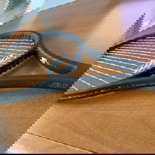 Wilson Pro Staff 97 v13 315 g като нов с калъф и амортисьор