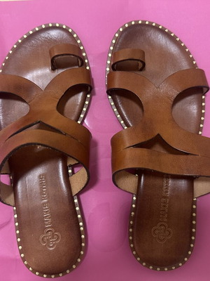 Makis Kotris leather sandals like new, size 37, beige