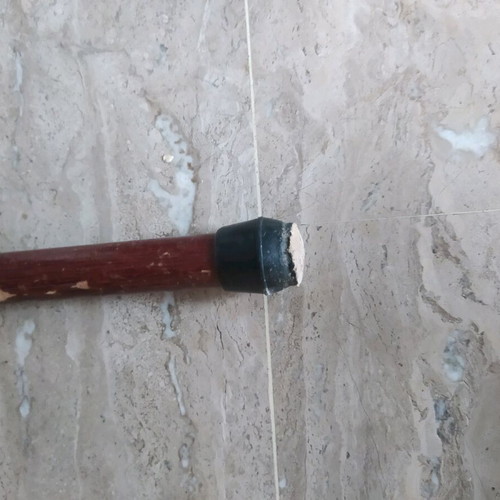 Wooden cane used with plastic handle 92 cm