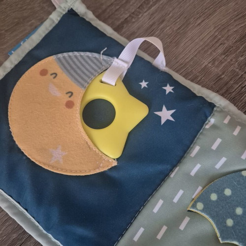 North Pole Activity Book like new for baby sensory development