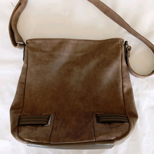 Women's crossbody bag used, light brown, large capacity