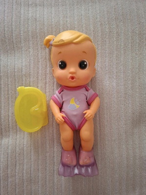 Platsoulini doll like new