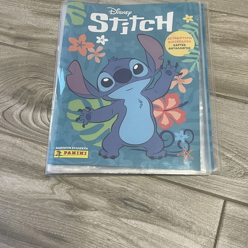 Stitch Panini album like new with 78 cards and 2 collectibles