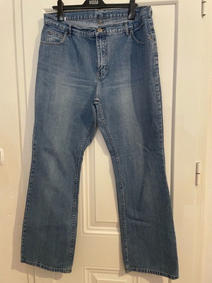 Τζιν γυναικείο Marks & Spencer UK 18 long σαν καινούργιο, μπλε