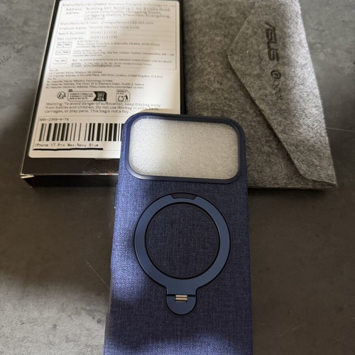 17 Pro Max case blue with ring holder new