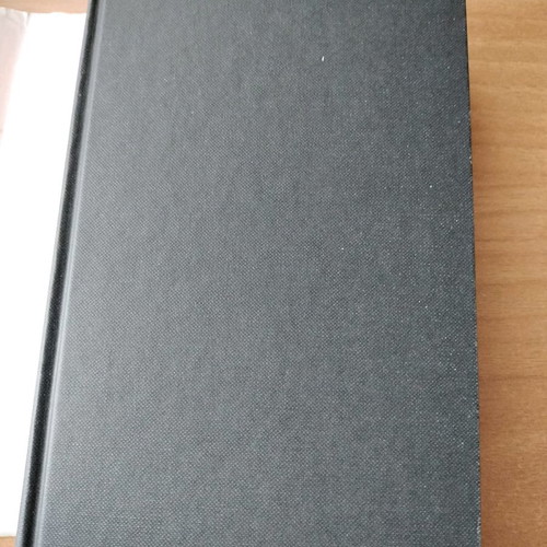 Allegiant book like new condition